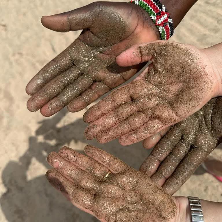 Sabbia_Dorata_e_cucina_del_diavolo_Marafa_10