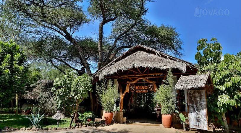 Safari_tsavo_East_e_ovest_amboseli_masai_Mara_055