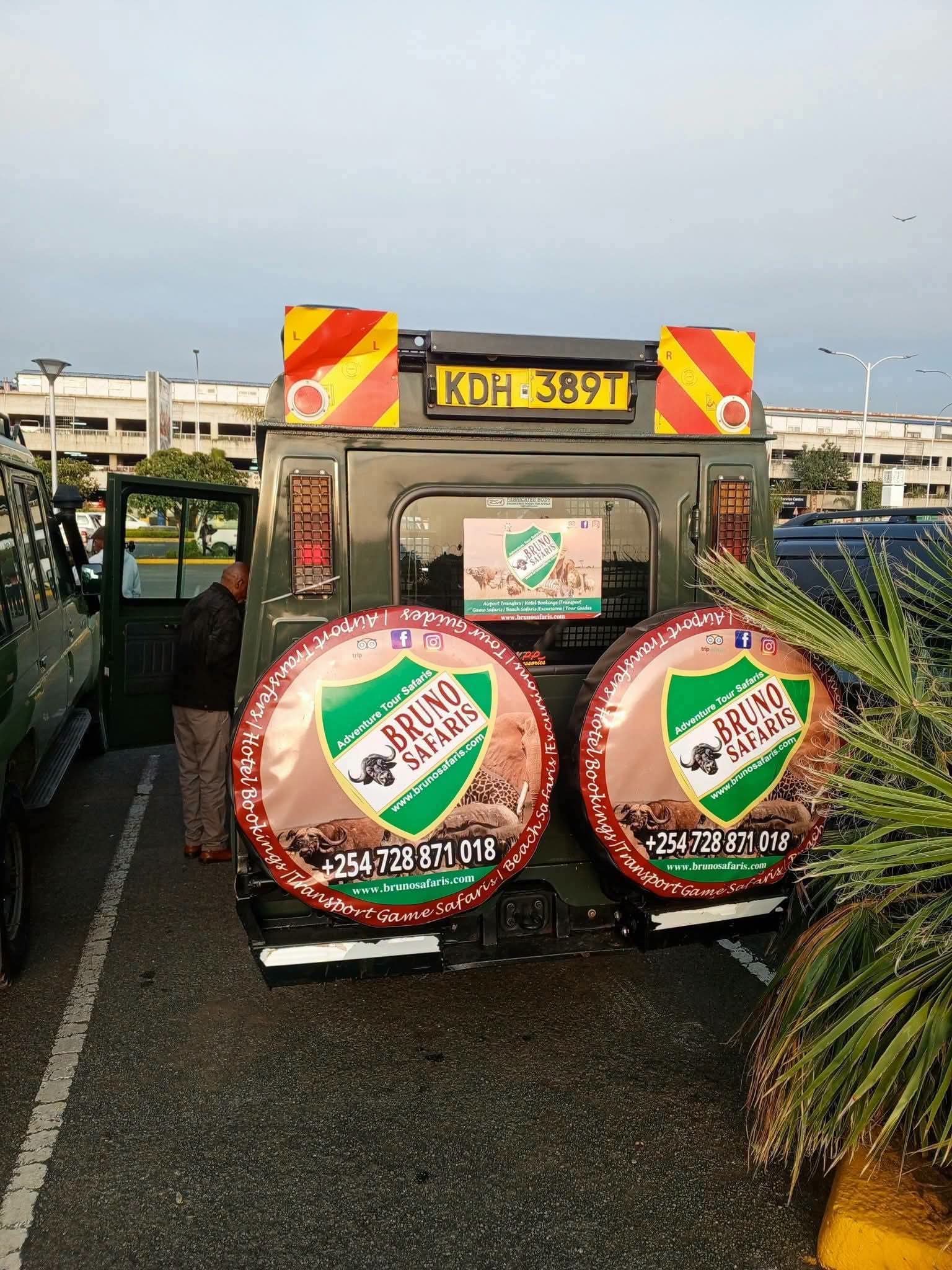 Safari_tsavo_East_e_ovest_amboseli_masai_Mara_123